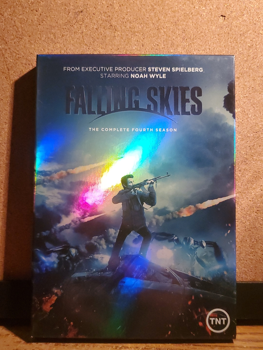 Falling Skies: The Complete Fourth Season - Holographic Blue Cover
